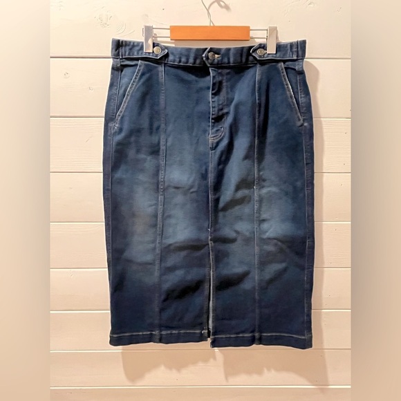 Chaps Dresses & Skirts - 💙 CHAPS Dark Denim Midi Skirt – Size 18